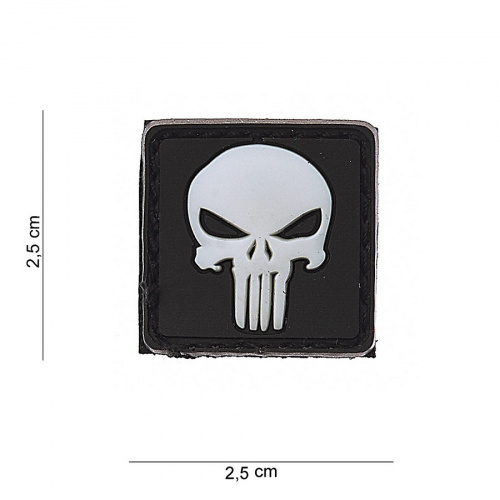 PARCHE 3D PVC "PUNISHER", MUY PEQUEÑO, BLANCO SOBRE NEGRO.