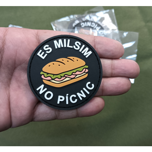 PARCHE 3D PVC, "ES MILSIM NO PICNIC"